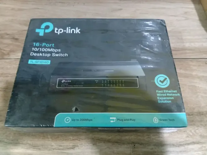 Switch 16-port 10/100Mbps
