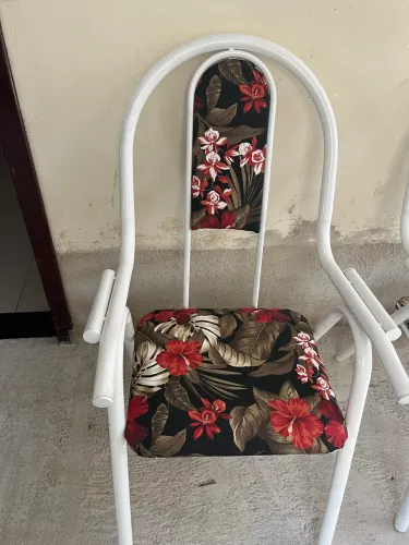 Conjunto de cadeiras