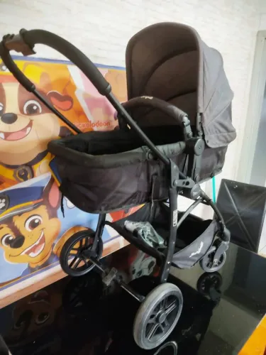 Bebê conforto e carrinho de bebê moises