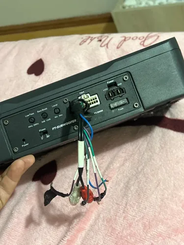 Caixa amplificada Faaftech FT-SUBWOOFER modelo FT-SW68