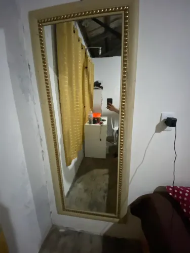 Vende-se espelho