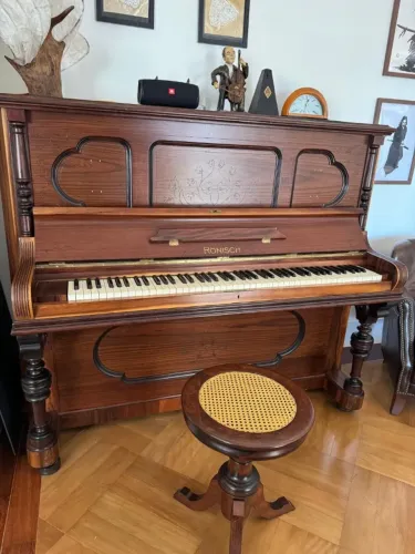 Legítimo Piano Alemão Rönisch (1904) - Reformado e Afinado