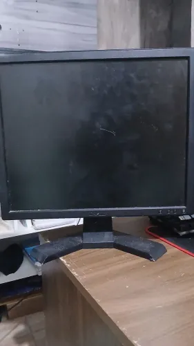 2 Monitores Dell, Samsung
