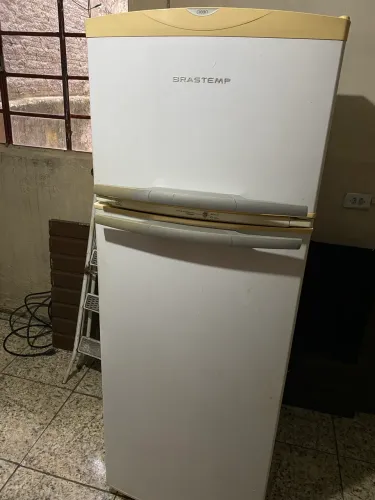 Geladeira Brastemp BRM35 350L