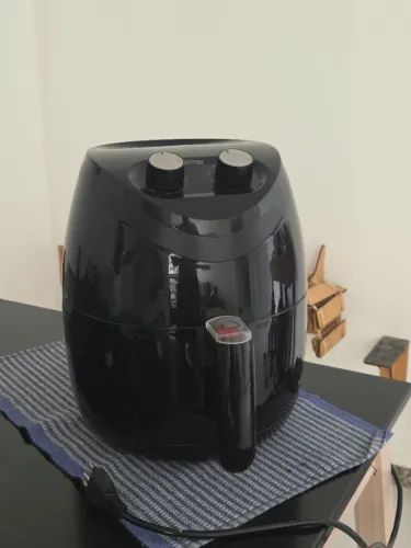 Fritadeira Elétrica Air Fryer Britânia BFR25P 3,5L 1500W 127V Preta