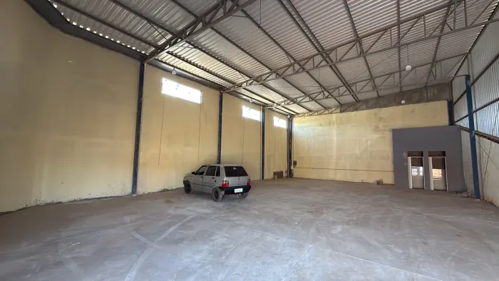 Alugo Galpão Comercial