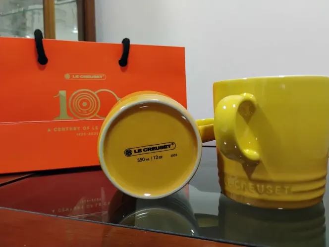 2 Canecas London Le Creuset Camomille/amarelo 350 ml