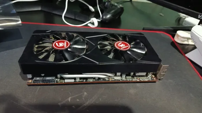 Placa de Vídeo RX 5700 XT 