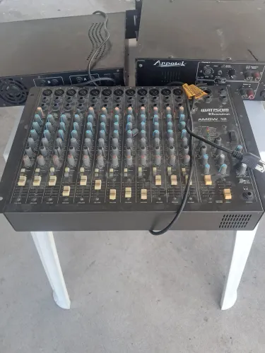 Mesa de som completa