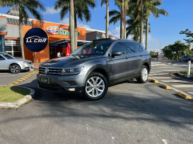 Volkswagen Tiguan Allspac Comf 250 TSI 1.4 Flex 2019