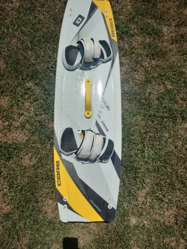 Prancha Bidirecional Kitesurf Core Fusion 2 Carbono 135x40
