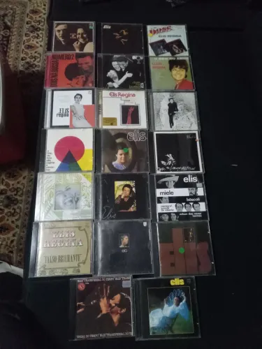 Lote 20 CDs álbuns Elis Regina