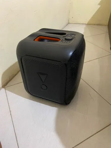 Caixa De Som Jbl Partybox Encore Essential Bluetooth 100w