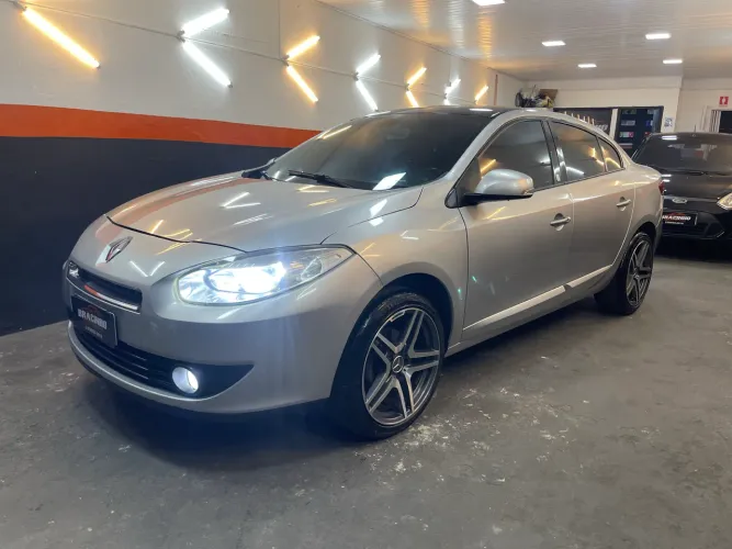 Renault Fluence Sed. Dynamique 2.0 16V Flex Aut. 2014
