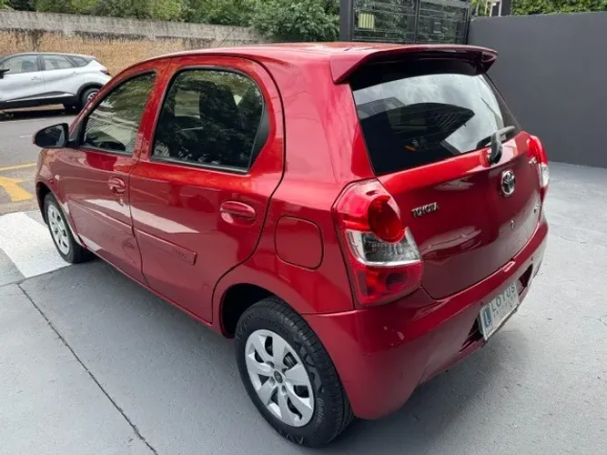 Toyota Etios X 1.3 Flex 16V 5P Mec. 2016