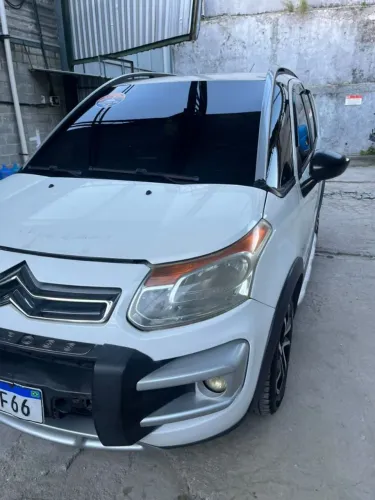 Citroen Aircross GLX 1.6 Flex 16V 5P Aut. 2012