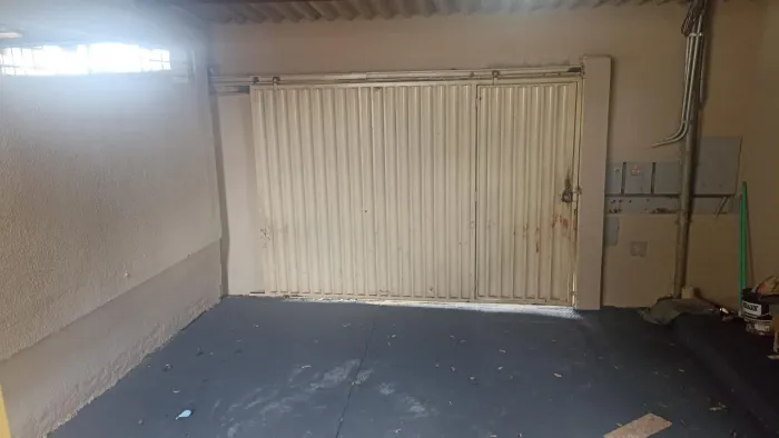 Barracão Jd Balneário Meia Ponte