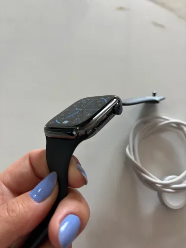 Apple Watch Series 10 aço inoxidável/ titânio