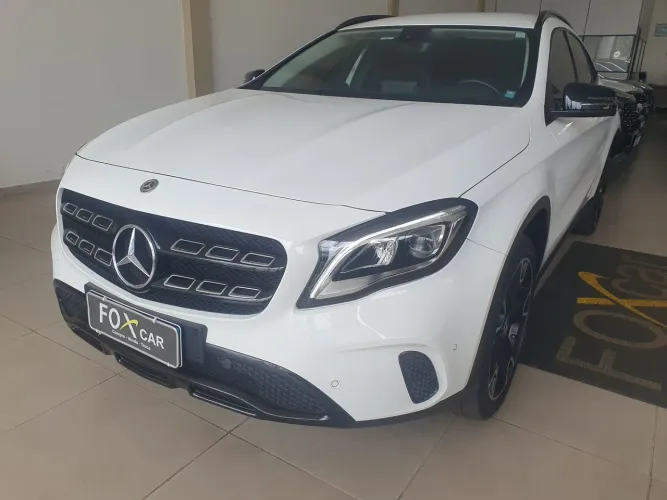 Mercedes-Benz GLA-200 GLA 200 Night 1.6. TB 16V Flex Aut. 2019