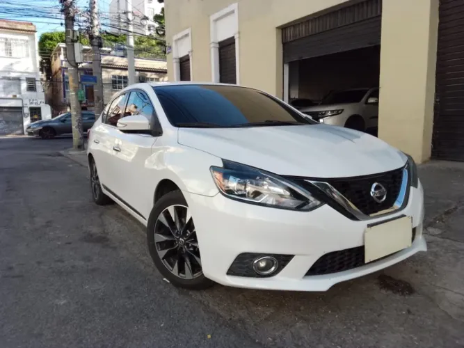 Nissan Sentra SL 2.0 16V CVT (flex) 2017