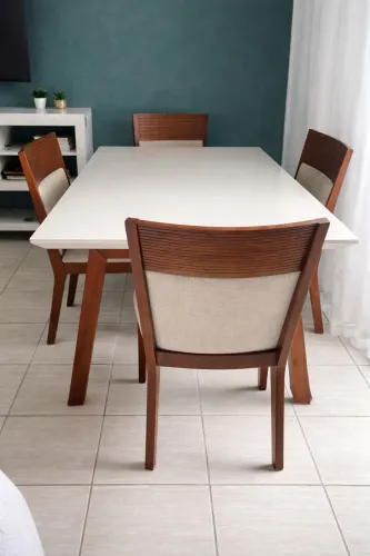 Mesa de jantar (somente mesa)