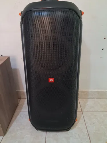 Caixa de som jbl