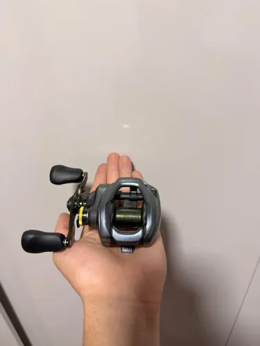CARRETILHA SHIMANO CURADO DC 201 XG