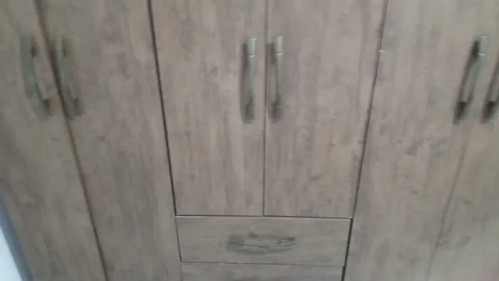 Vendo guarda roupa
