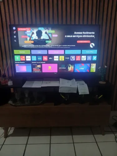 SMART TV LG WebOS 32 Polegadas (NOVA COM NOTA FISCAL E GARANTIA EXTENDIDA)