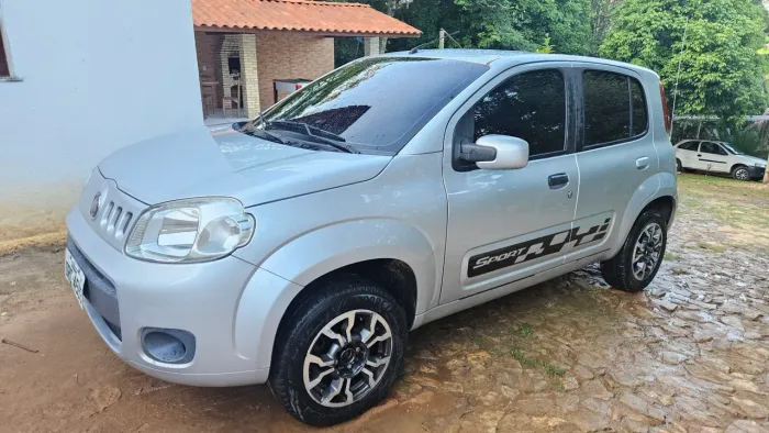 Fiat Uno Vivace/rua 1.0 EVO Fire Flex 8V 5P 2014