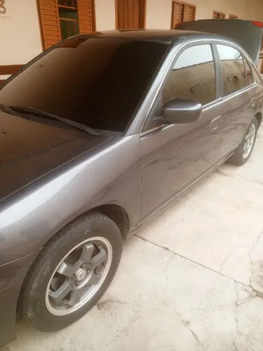 Vende ou troca roda liga leve 15 em 16