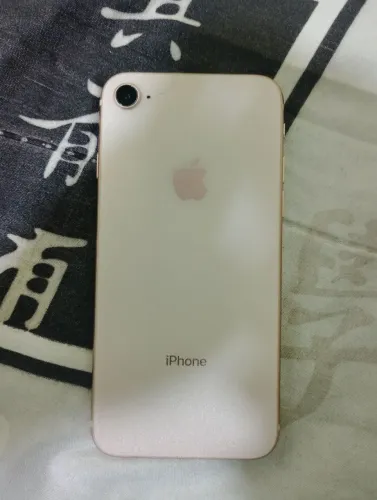 iPhone 8 g4 gb rosé