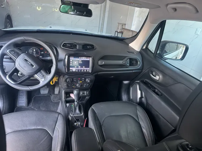 Jeep Renegade Long. T270 1.3 TB 4X2 Flex Aut. 2023