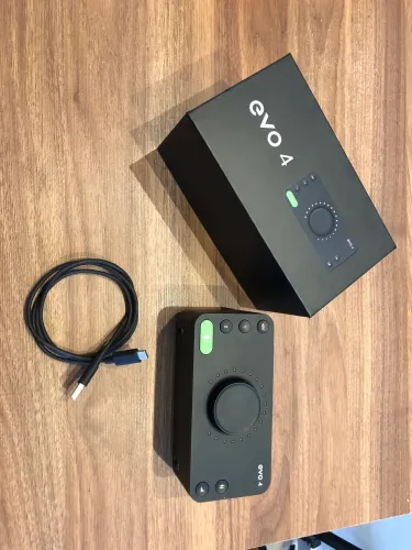 Evo 4 dois canais interface de áudio 