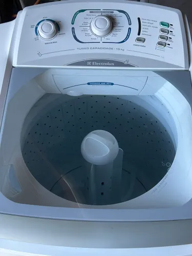 Máquina de lavar Electrolux 15 kilos