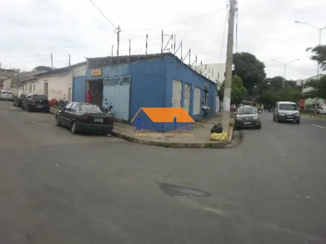 Terreno em Belo Horizonte, no bairro Sagrada Família, à venda.