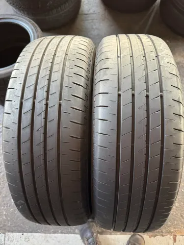 Par de Pneus Bridgestone Aro 16 Turanza T005 215/65R16 98H, 80% vida útil
