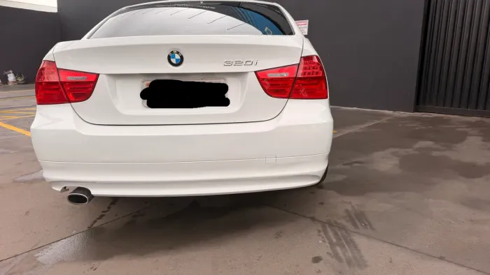 BMW 320I A 2011