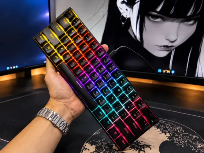Teclado Mecânico Gamer RGB 60%