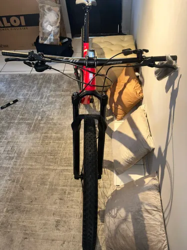 Caloi Elite Carbon Sport TG 2024 / 2025 