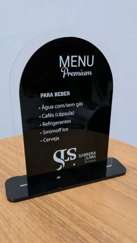 Placa em acrílico 