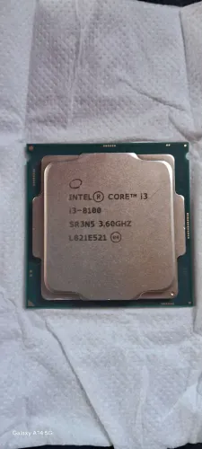 Processador intel Core i3 8100