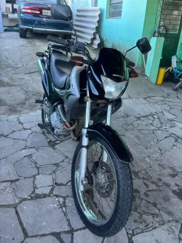 Honda Falcon NX 400 PRETA