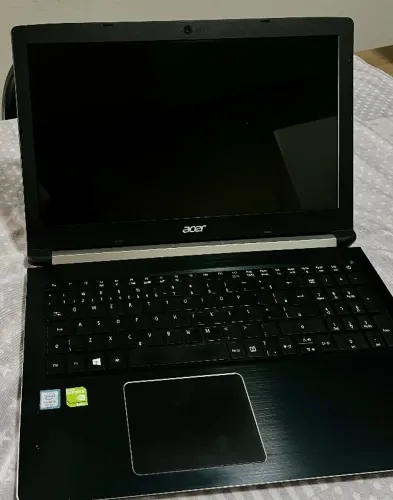 ACER A515-51G-VH / NVIDIA 940MX 2GB/ I5 7200u(3.1Ghz) / 8GB RAM DDR4 / 256GB SSD 