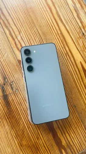 Samsung Galaxy S23