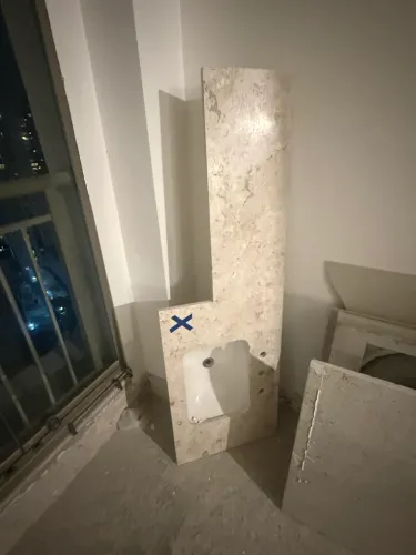 Bancada com pia e torneira mármore 