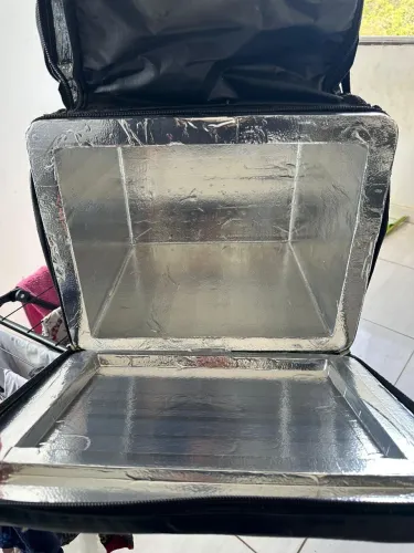 Bag laminada , capa preta 