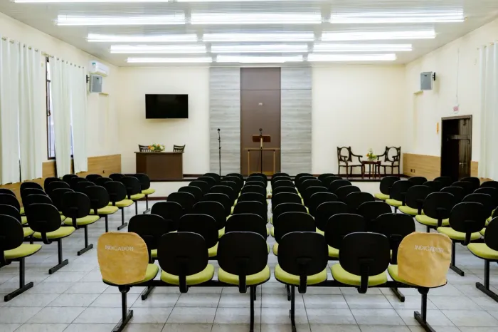 Sala Comercial para Venda em Joinville, Fátima, 1 dormitório, 2 banheiros