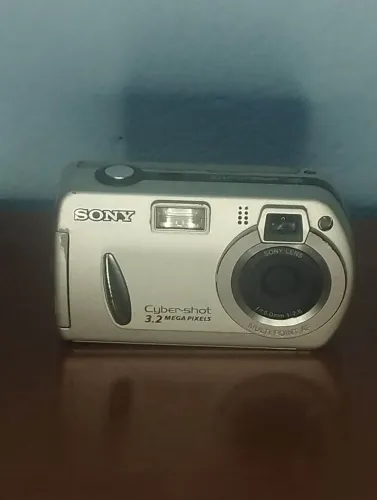 Câmera Sony Cybershot