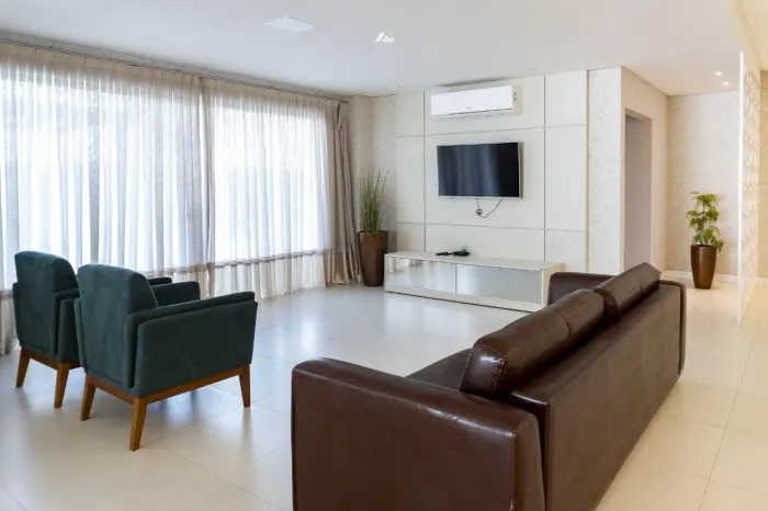 Apartamento com 4 Suítes, Vista Panorâmica e Lazer Completo